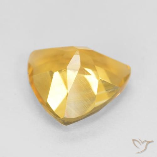 0.90克拉天然黄水晶，胖三角形，VS