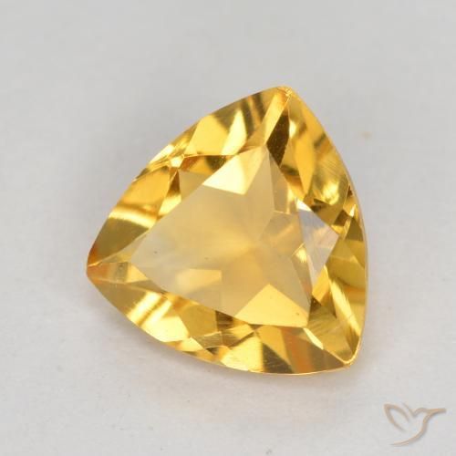 0.94克拉天然黄水晶，胖三角形，VVS-VS