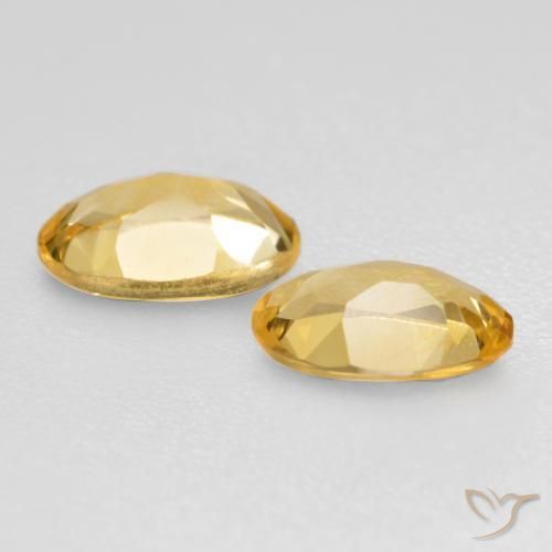 0.73克拉天然黄水晶，椭圆形，VVS-VS