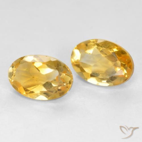 0.90克拉天然黄水晶，椭圆形，VS
