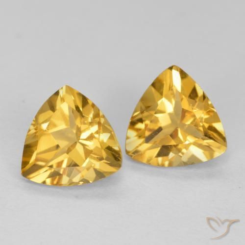 1.37克拉天然黄水晶，胖三角形，VVS-VS
