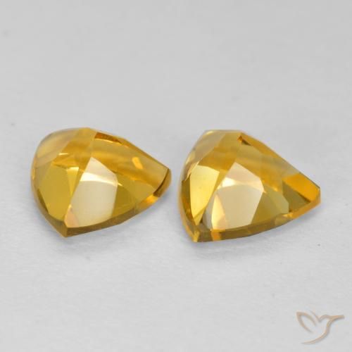 1.37克拉天然黄水晶，胖三角形，VVS-VS
