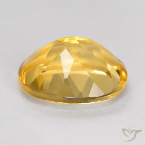 4.57克拉天然黄水晶，椭圆形，VVS-VS