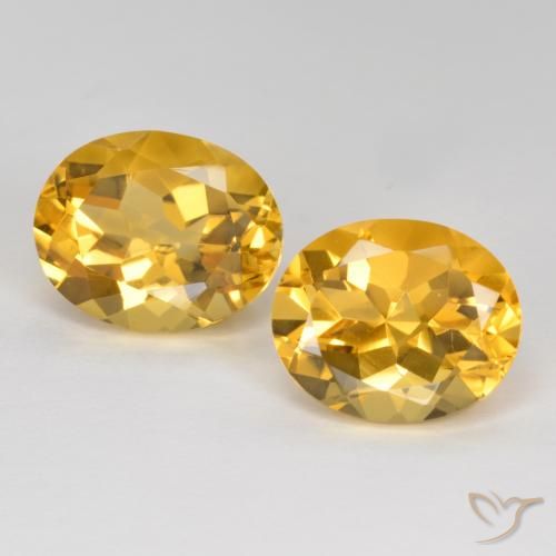 7.66ctw 天然 中深金色 黄水晶, 椭圆形, VVS-VS