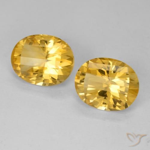 5.07克拉天然黄水晶，椭圆形，VVS-VS