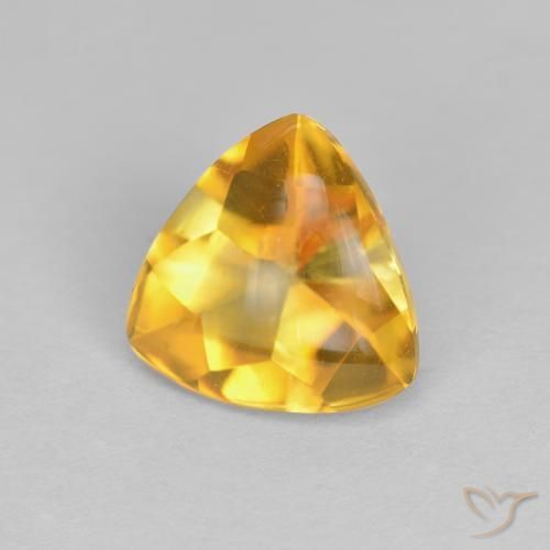 1.61克拉天然黄水晶，胖三角形，透明