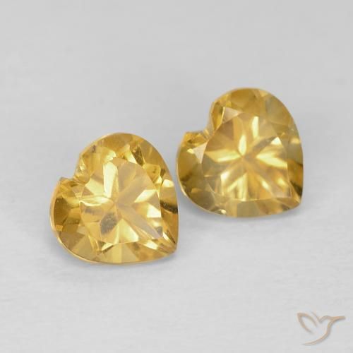 0.92克拉天然黄水晶，心形，VVS