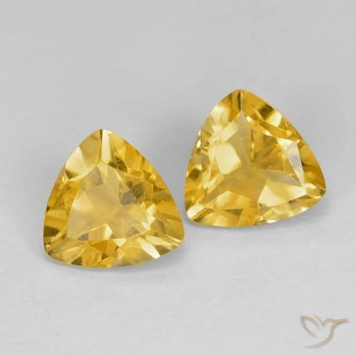 1.38克拉天然黄水晶，胖三角形，VVS
