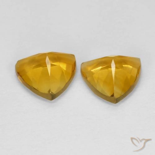 1.31克拉天然黄水晶，胖三角形，VVS