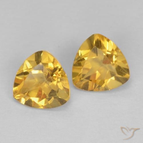 2.88ctw 天然 金色 黄水晶, 胖三角形, VVS