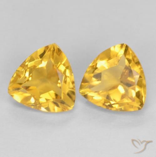 1.50克拉天然黄水晶，胖三角形，VVS-VS