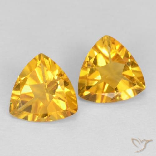 1.25ctw 天然 中金 黄水晶, 胖三角形, VS