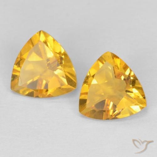1.25克拉天然黄水晶，胖三角形，VS