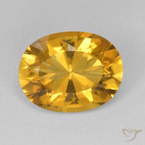 6.35ct 天然 Medium Light-Golden 黄水晶, 椭圆形, VVS-VS