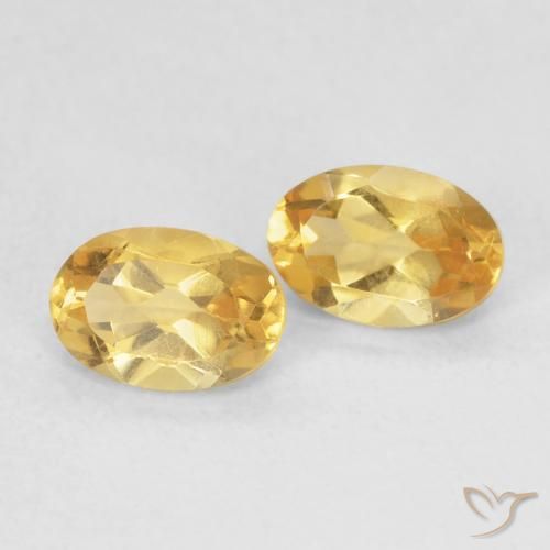 0.90克拉天然黄水晶，椭圆形，VVS-VS