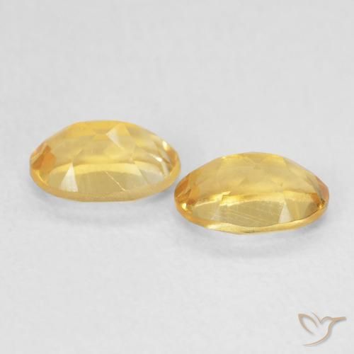 0.90克拉天然黄水晶，椭圆形，VVS-VS