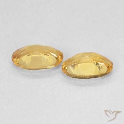 0.69克拉天然黄水晶，椭圆形，VVS-VS