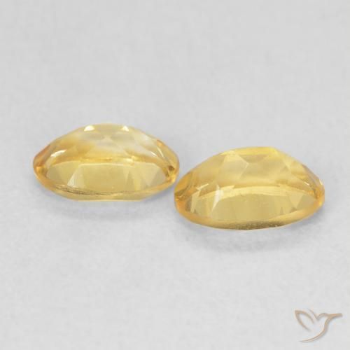 0.84克拉天然黄水晶，椭圆形，VVS-VS