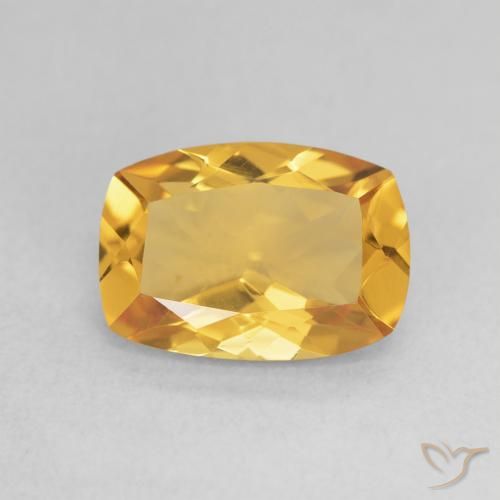 2.53ct 天然 Medium Light-Golden 黄水晶, 软垫, VVS