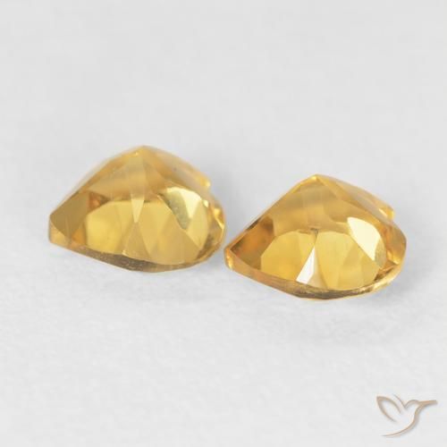 0.83克拉天然黄水晶，心形，VS
