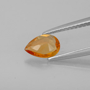 0.55克拉天然橙色单斜硅镁石，梨形，7.3×5.2毫米，SI