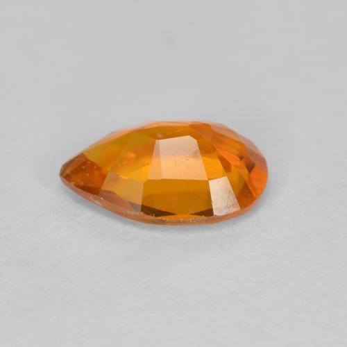 0.96克拉天然橙色单斜硅镁石，梨形，8.2×5.6毫米，SI