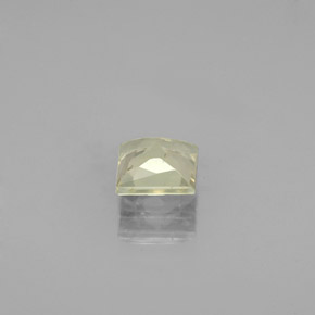 0.76克拉天然变色硬水铝石，方形，5.2×5毫米，VS-SI