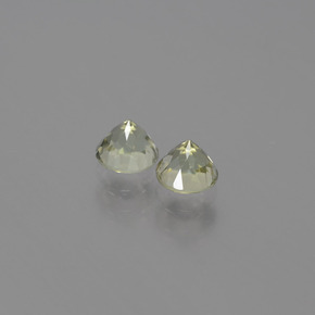 克拉天然变色流散，圆形切割，VS