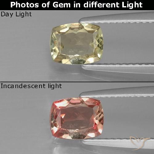 0.92ct 天然 淡黄色 变色流散, 软垫, VS-SI