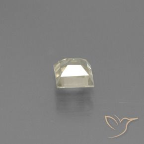 0.60克拉天然变色流散，正方形，VS-SI