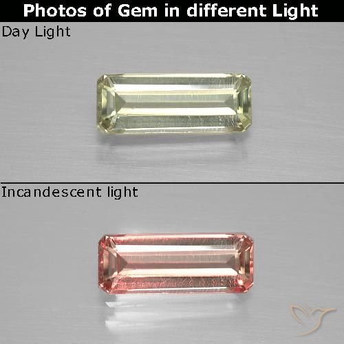 1.11ct 天然 很浅的黄色 变色流散, 祖母绿式切割, VS