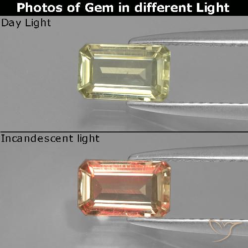 0.93ct 天然 很浅的黄色 变色流散, 祖母绿式切割, VS