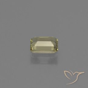 0.65克拉天然变色流散，八边形，VS
