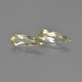 1.54克拉天然变色流散，梨形，VVS