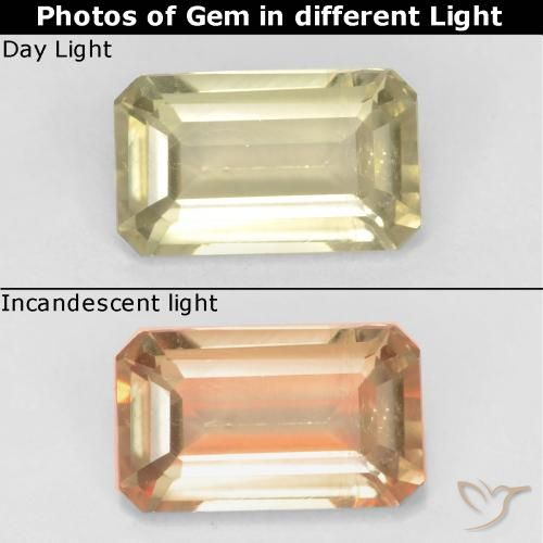 0.90ct 天然 非常淡黄色 变色流散, 祖母绿式切割, VS