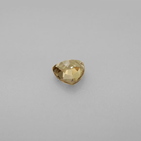 0.75克拉天然变色变色石榴石，三角形，5.5×5.4毫米，VVS-VS