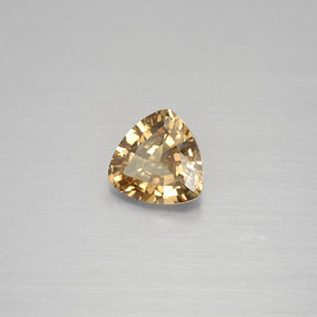 0.62克拉天然多色变色石榴石，三角形，5.5×5.5毫米，VS