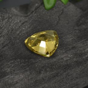 0.64克拉天然金色变色石榴石，三角形，5.5×5.4毫米，VS