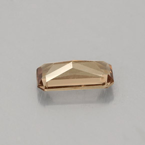 0.75克拉天然多色变色石榴石，祖母绿式切割，7.1×3.5毫米，SI