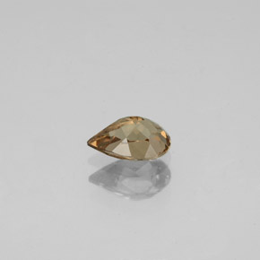 0.64克拉天然变色石榴石，梨形，VS