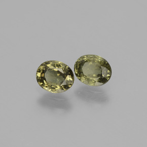 克拉天然变色石榴石，椭圆形切割，VS-SI