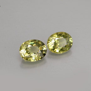 天然黄金色翠榴石，椭圆形切割，5×3.9毫米，VS