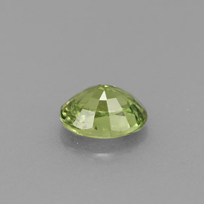 0.54克拉天然绿色翠榴石，椭圆形切割，5.4×4.2毫米，VS-SI