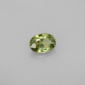 0.67克拉天然绿色翠榴石，椭圆形切割，5.9×4.3毫米，VS