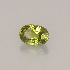 0.63克拉天然绿色翠榴石，椭圆形切割，5.9×4.1毫米，VS