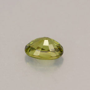 0.63克拉天然绿色翠榴石，椭圆形切割，5.9×4.1毫米，VS