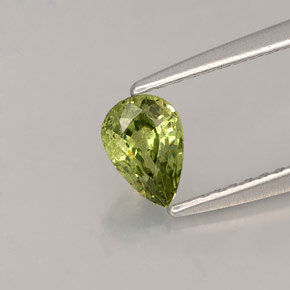 0.50克拉天然绿色翠榴石，椭圆形切割，5.7×4毫米，VS