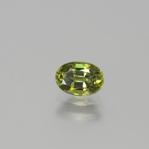 0.71克拉天然绿色翠榴石，椭圆形切割，6.1×4.3毫米，VVS-VS
