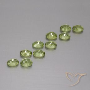 2.37克拉天然钙铁榴石，椭圆形，VS