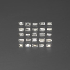 0.42天然白色钻石，长方形切工，2.2×1.1毫米，SI